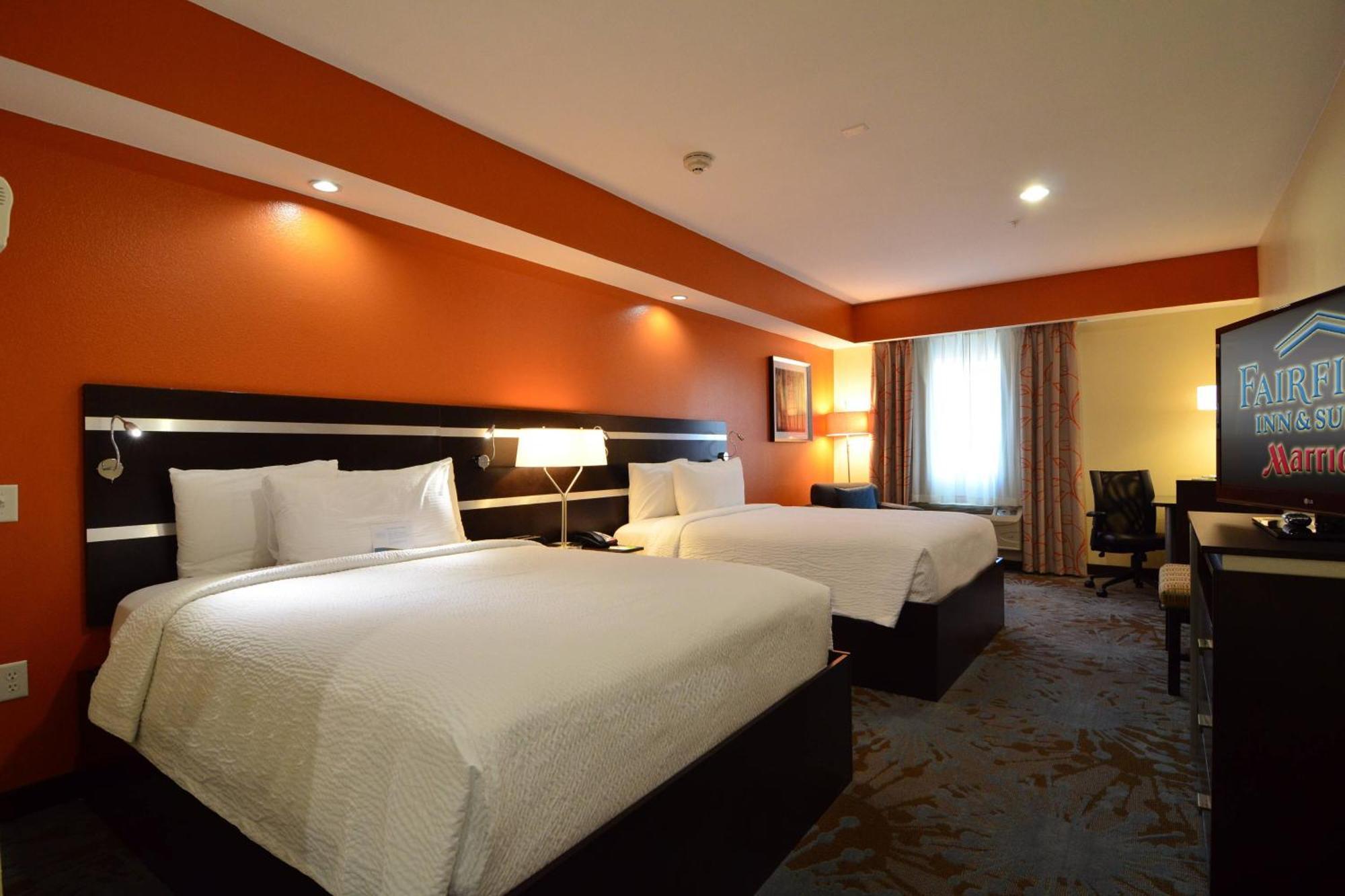 Fairfield Inn And Suites By Marriott North Spring Ngoại thất bức ảnh