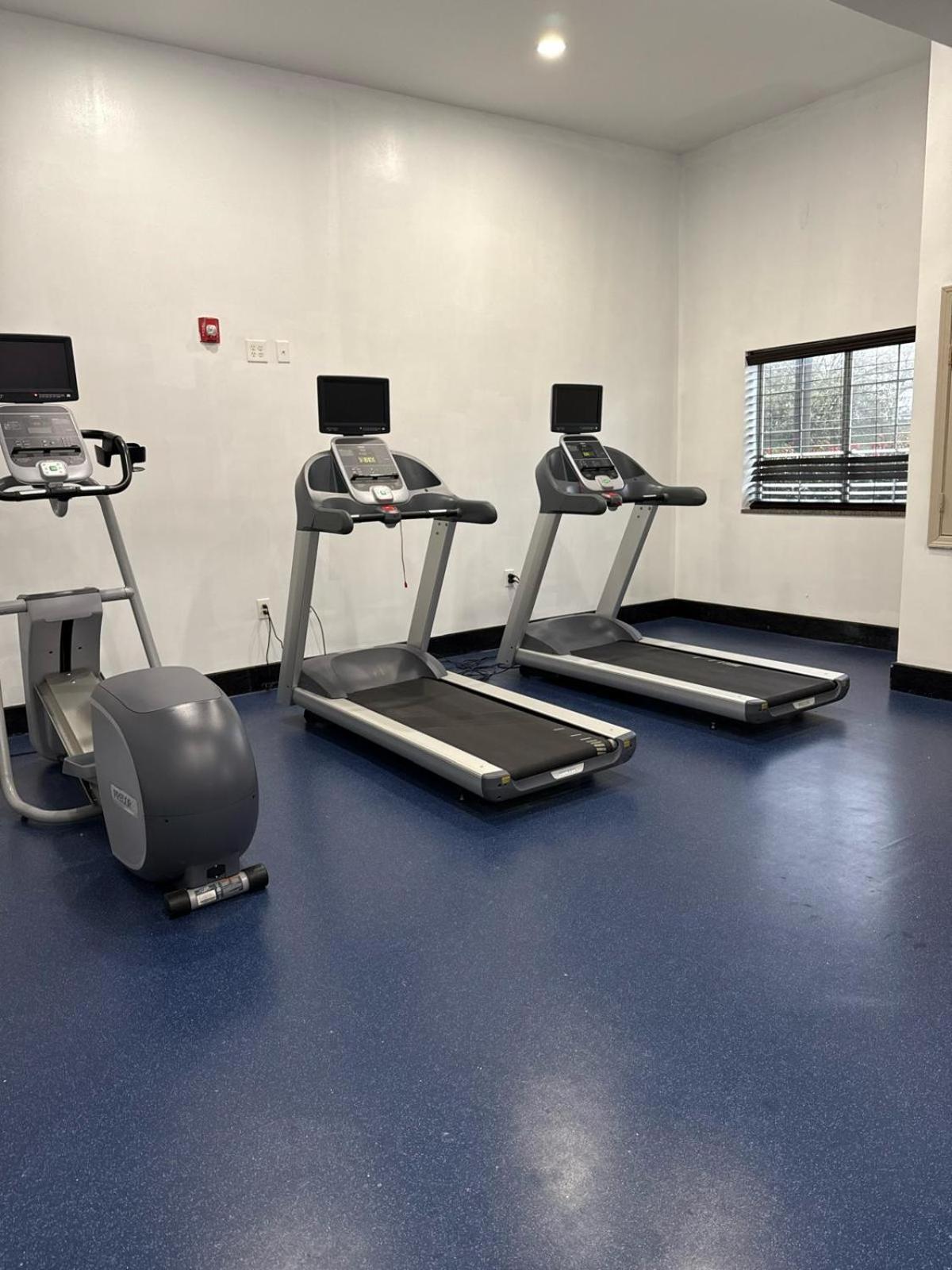 Fairfield Inn And Suites By Marriott North Spring Ngoại thất bức ảnh
